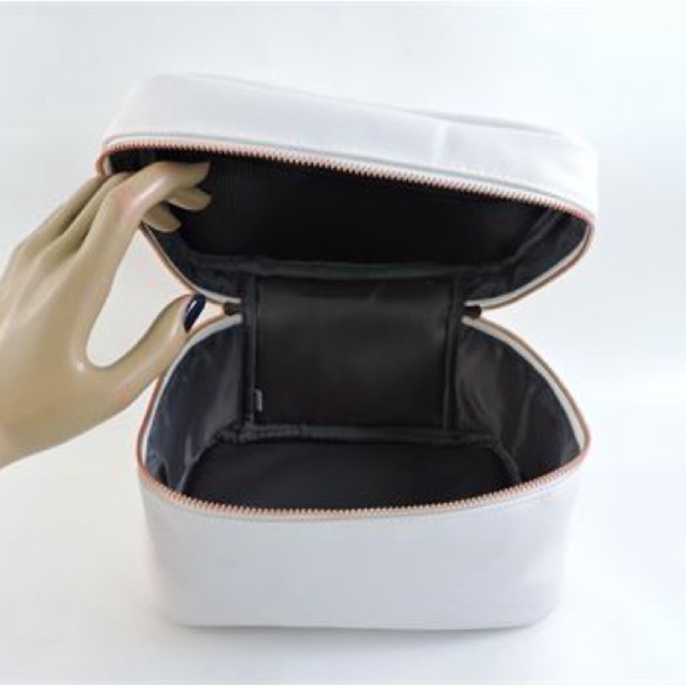 Atom Cosmetic Zip Case - Picture 5 of 5